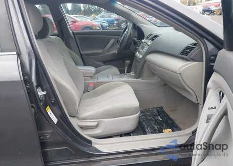 2011 Toyota Camry Le z USA, uszkodzony, nr VIN 4T4BF3EKXBR173248